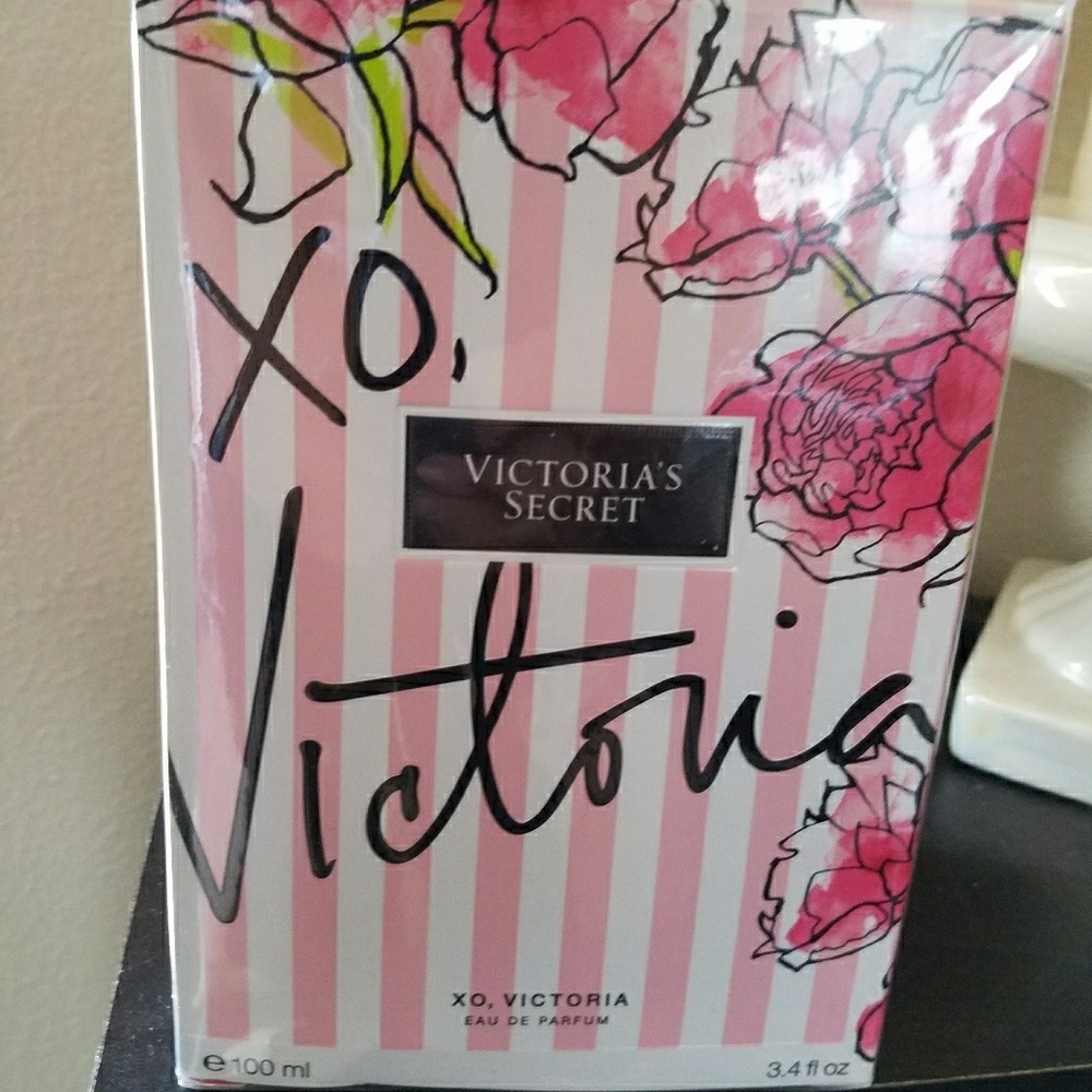 Victoria secret perfume